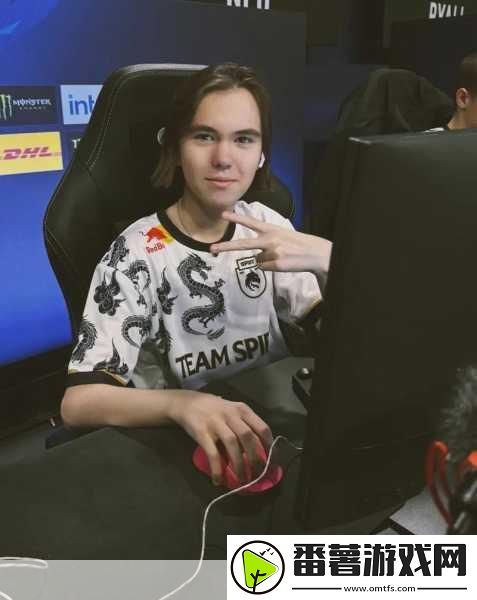 17岁俄罗斯csgo选手-17岁俄罗斯csgo选手：年轻天才的电竞崛起之路