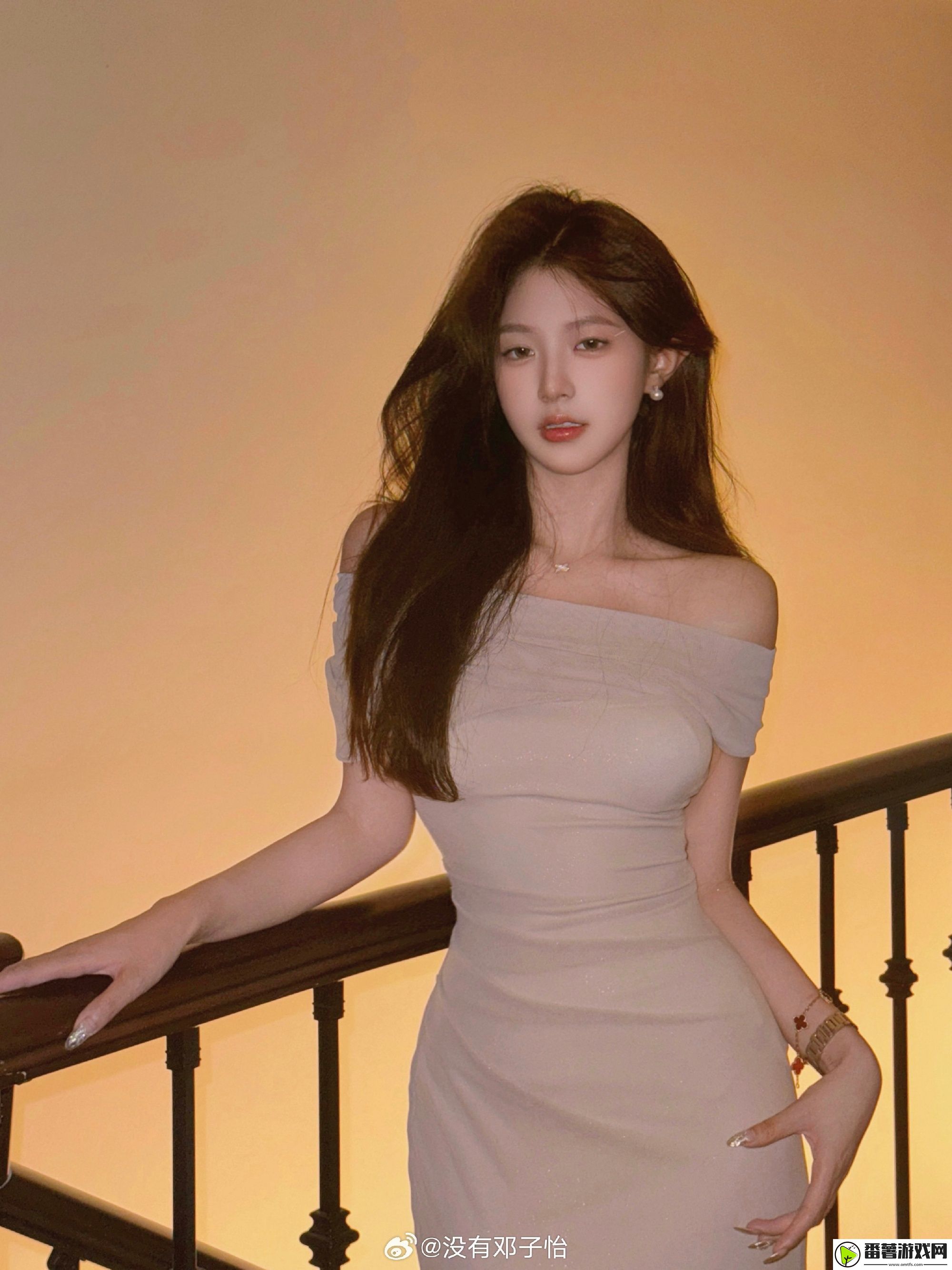 爆料人暗指meiko赛前见女友