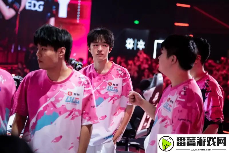 blg发布对阵edg赛后返图并配文：辛苦了