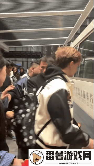 情比金坚——十图回顾m0nesy与niko的兄弟情深瞬间