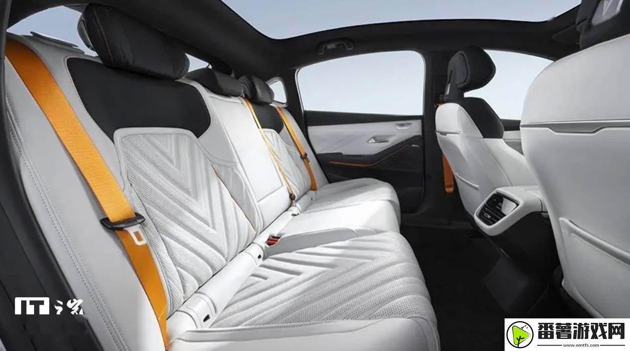 深蓝sl03纪念款纯电轿车限量发售